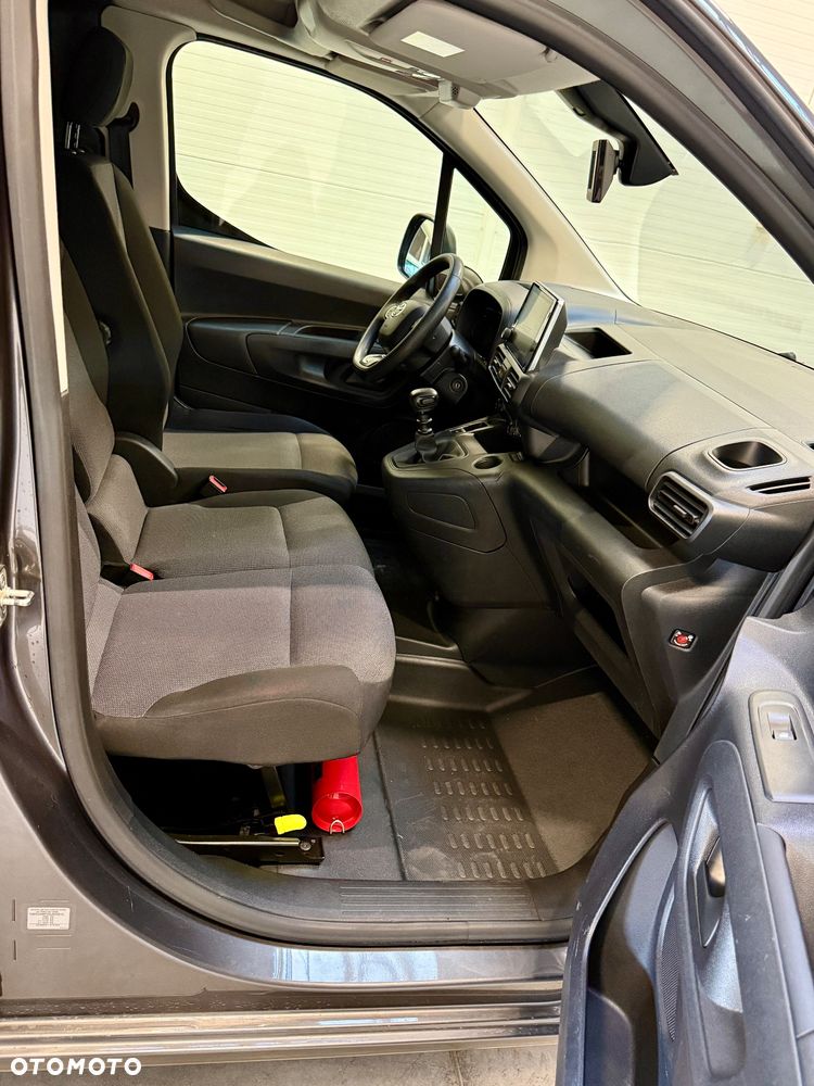 Toyota Proace City - 12