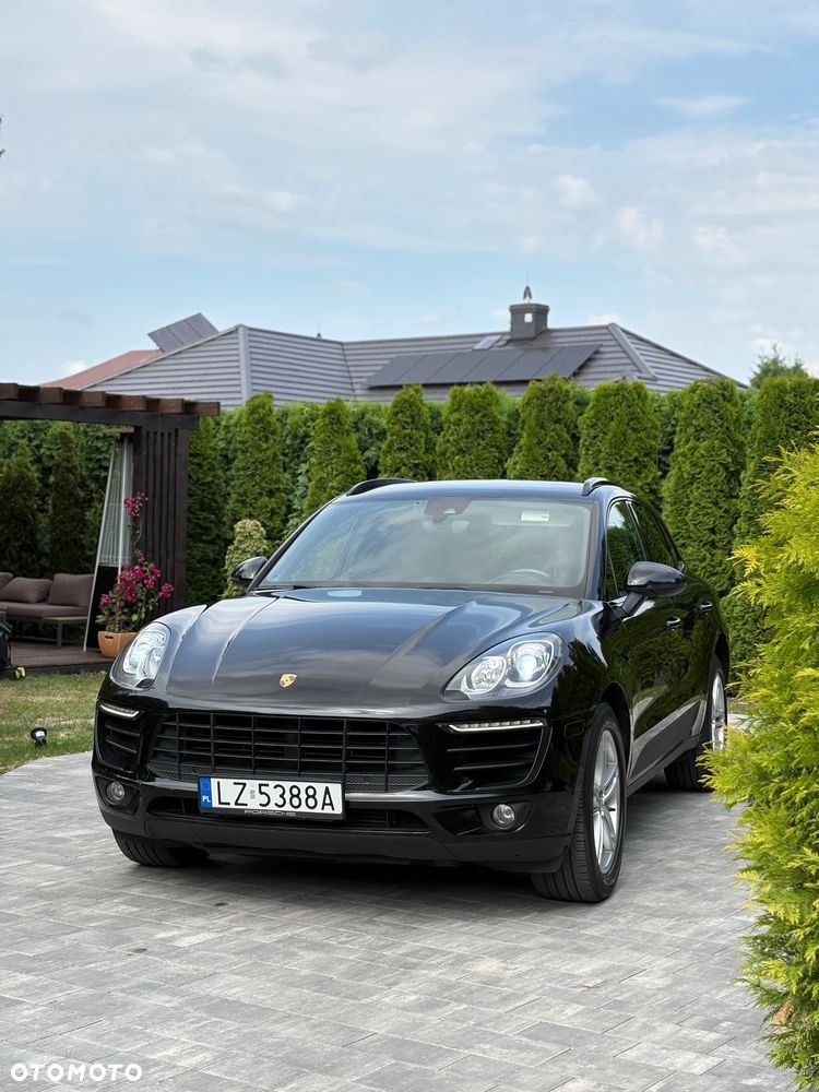 Porsche Macan Standard - 1