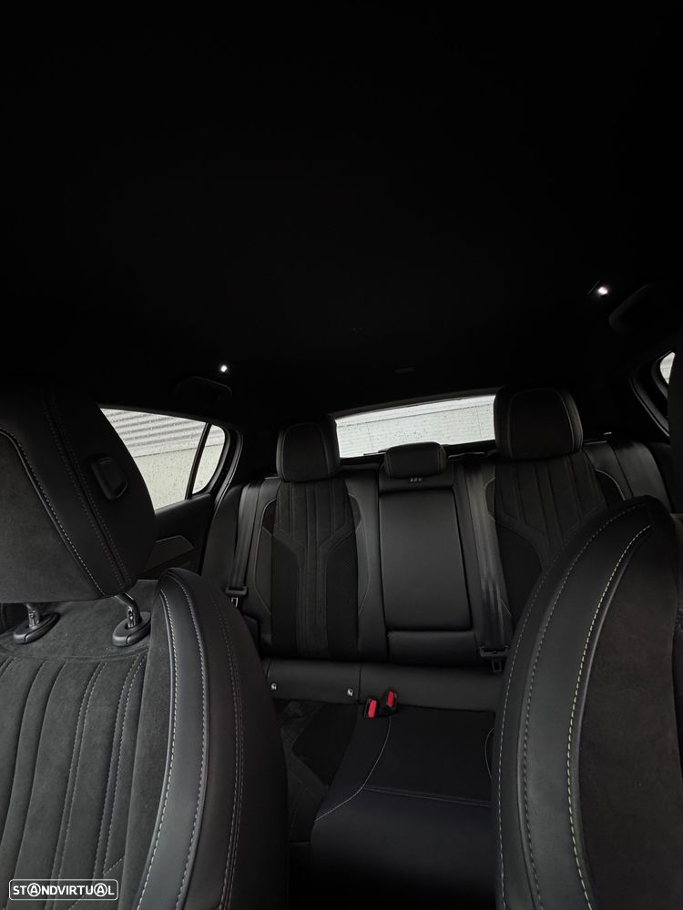 Peugeot 308 1.6 Hybrid GT Pack e-EAT8 - 8