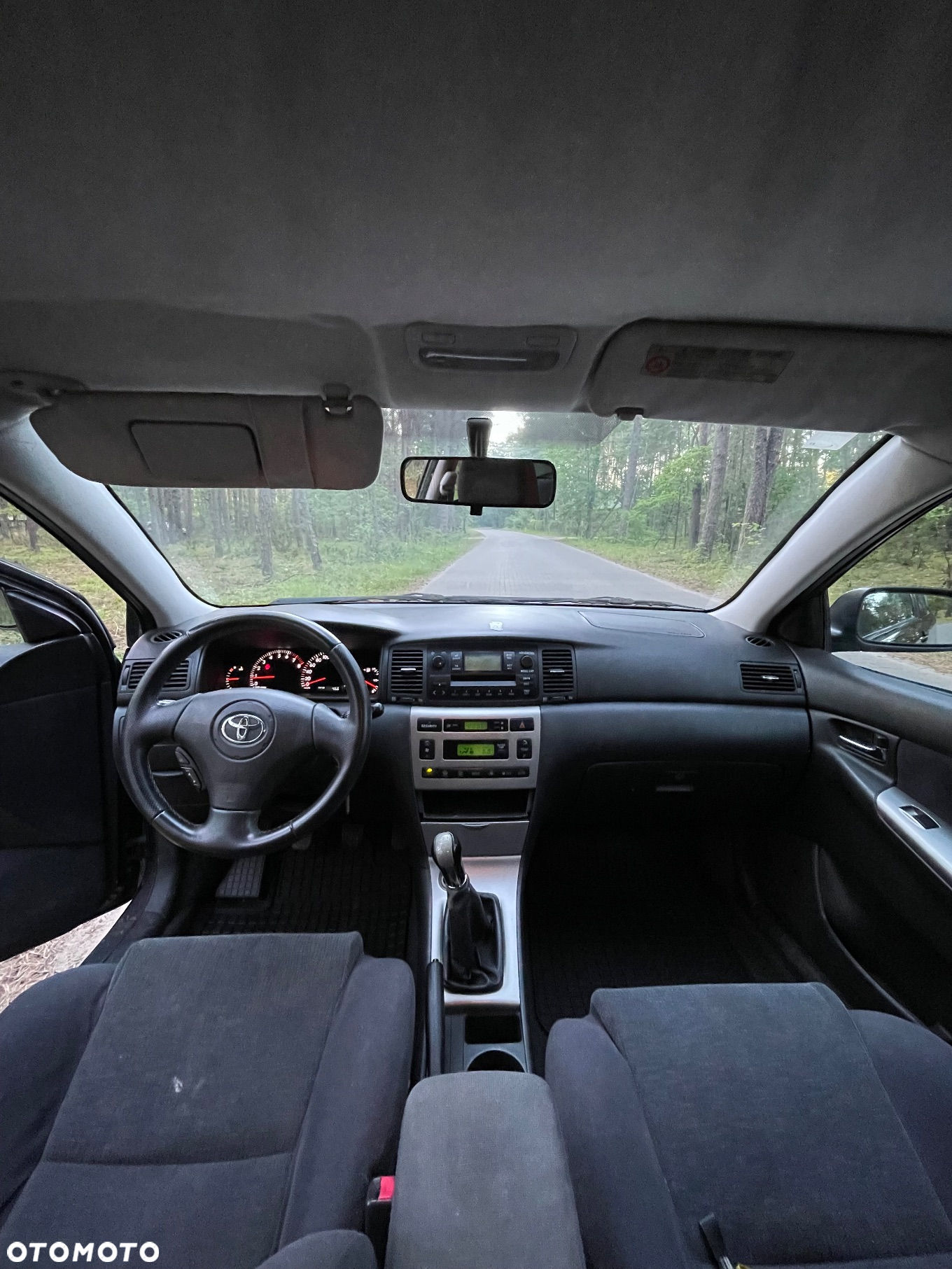 Toyota Corolla 1.6 VVT-i Sol - 8