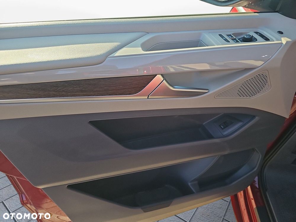 Volkswagen Multivan 2.0 TDI L1 Style DSG - 20