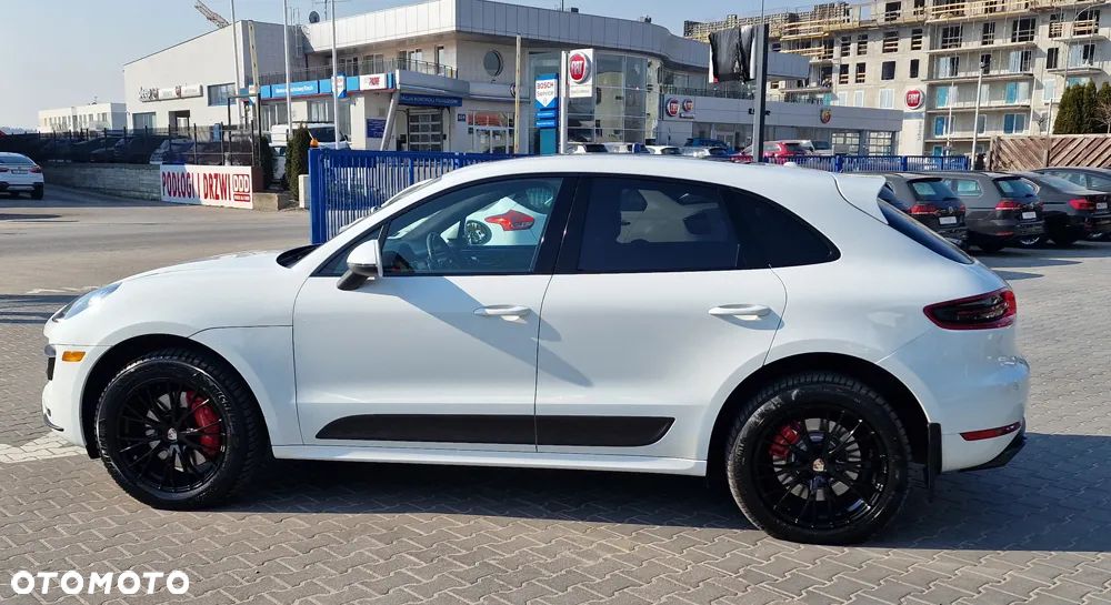 Porsche Macan Turbo PDK - 9