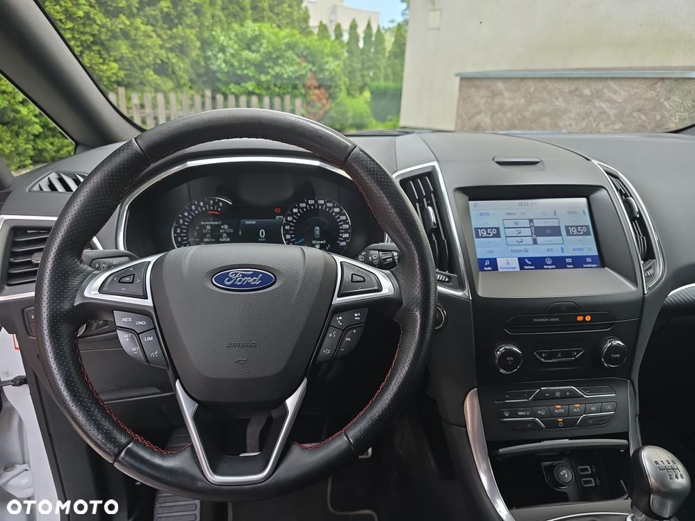 Ford S-Max 1.5 EcoBoost ST-Line - 15