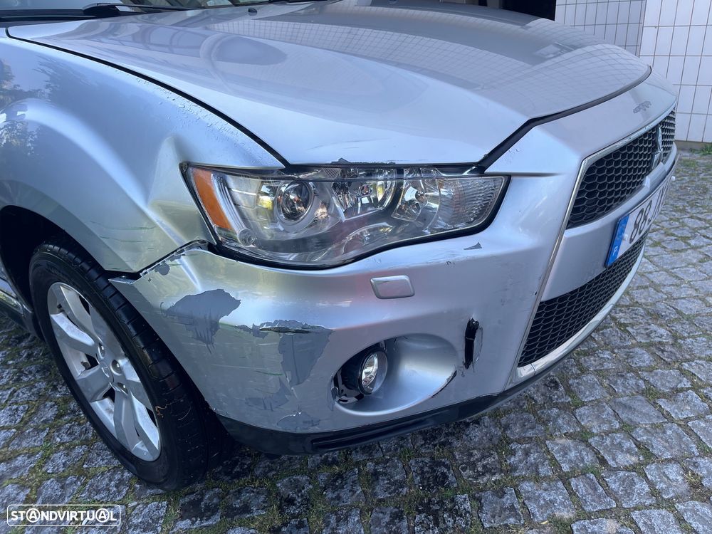 Mitsubishi Outlander 2.2 DI-D Instyle - 6