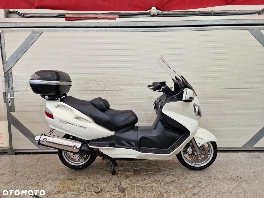 Suzuki Burgman - 7
