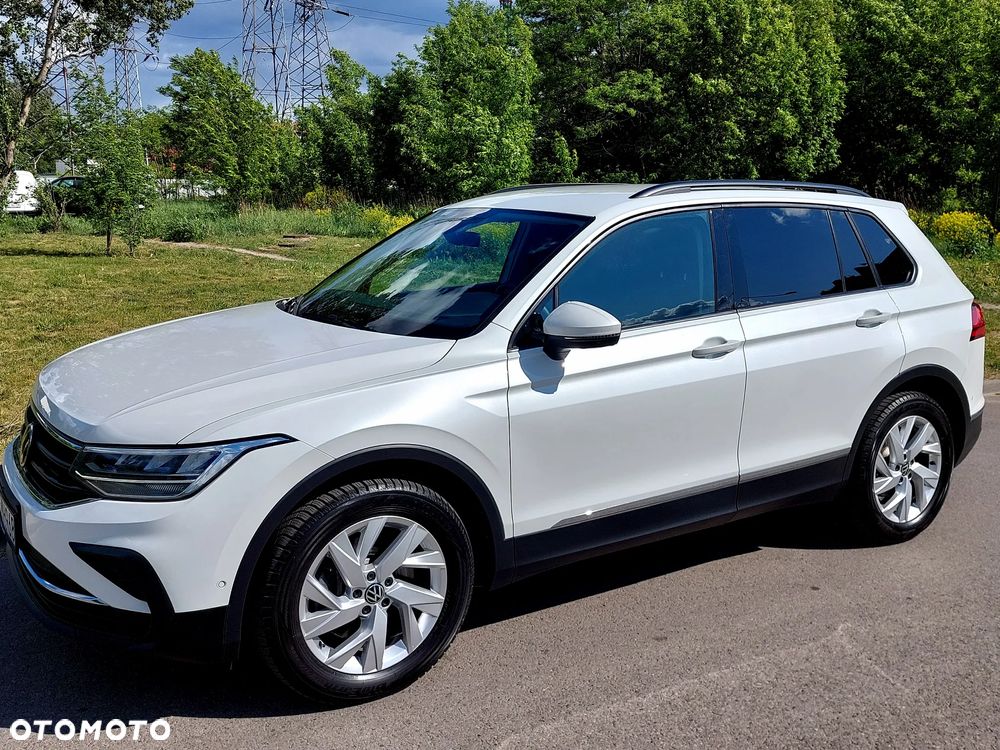 Volkswagen Tiguan - 2