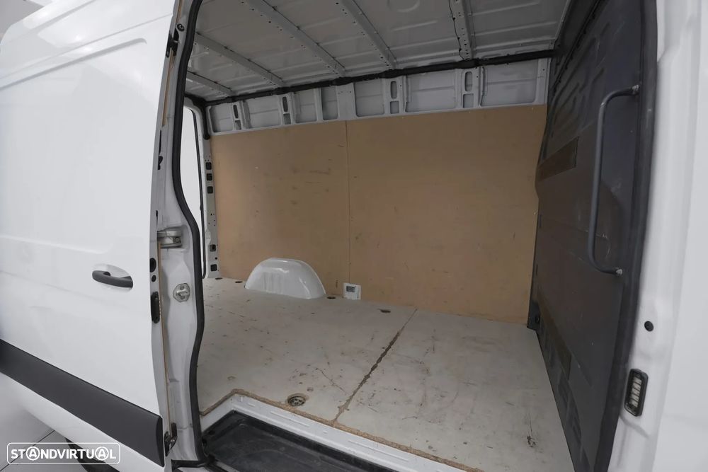 Mercedes-Benz Sprinter 315/37 - 24