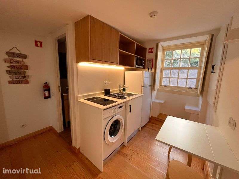 Estúdio T0 na Rua Sobre Ripas 31, Coimbra - Alta, Universidade - Grande imagem: 2/10