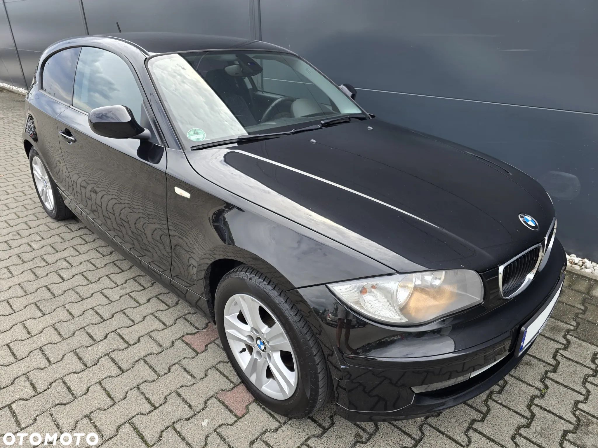 BMW Seria 1 116i - 1