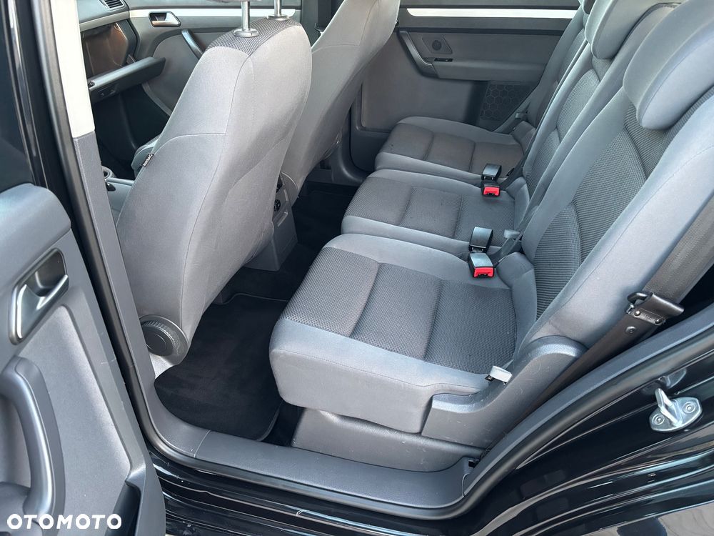 Volkswagen Touran 1.6 TDI BMT SCR Comfortline - 8