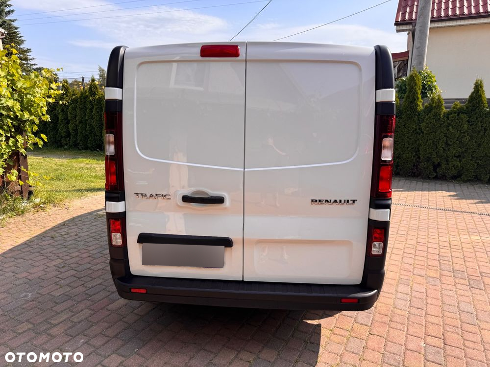 Renault Trafic long - 6