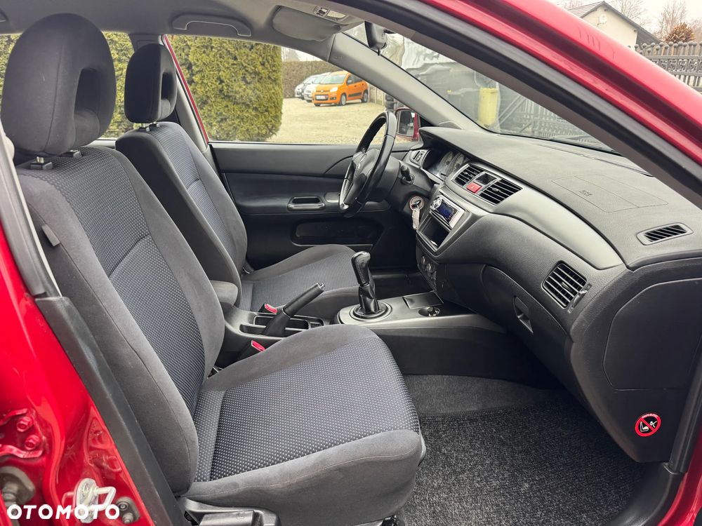 Mitsubishi Lancer 1.6 Comfort - 28