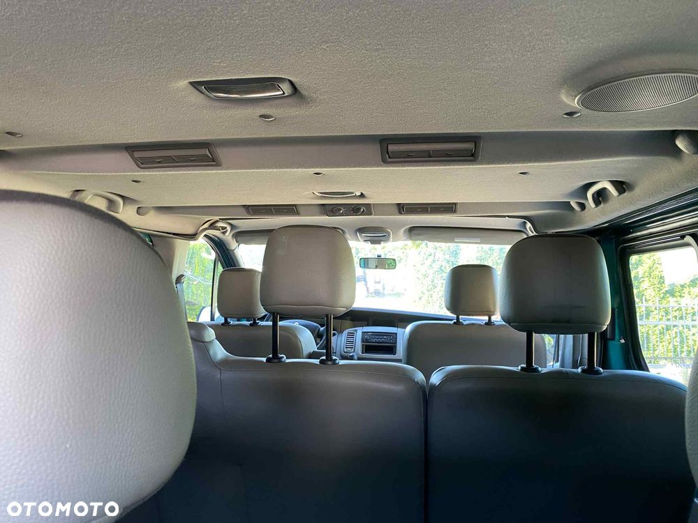 Renault Trafic - 13