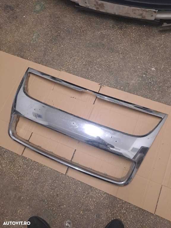 Rama crom grila radiator VW Touareg 7L an 2007-2010 cod 7L6853651K - 6