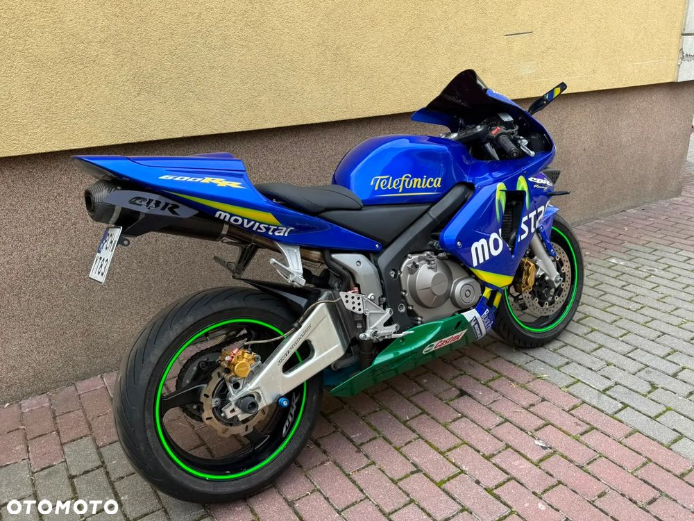 Honda CBR - 13