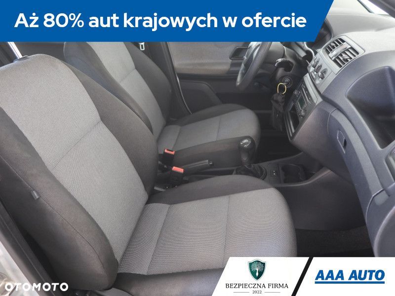 Skoda Fabia - 11