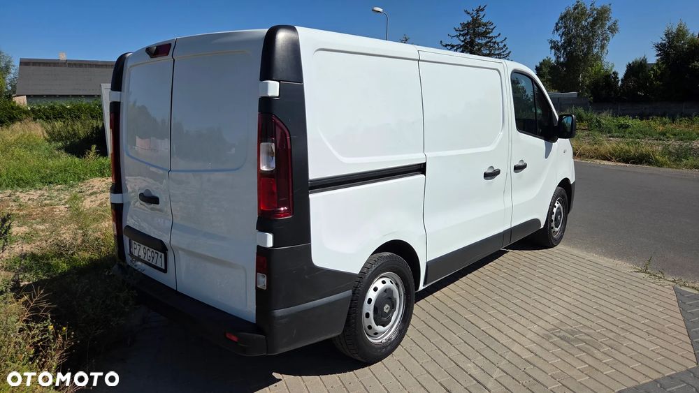 Renault Trafic - 22