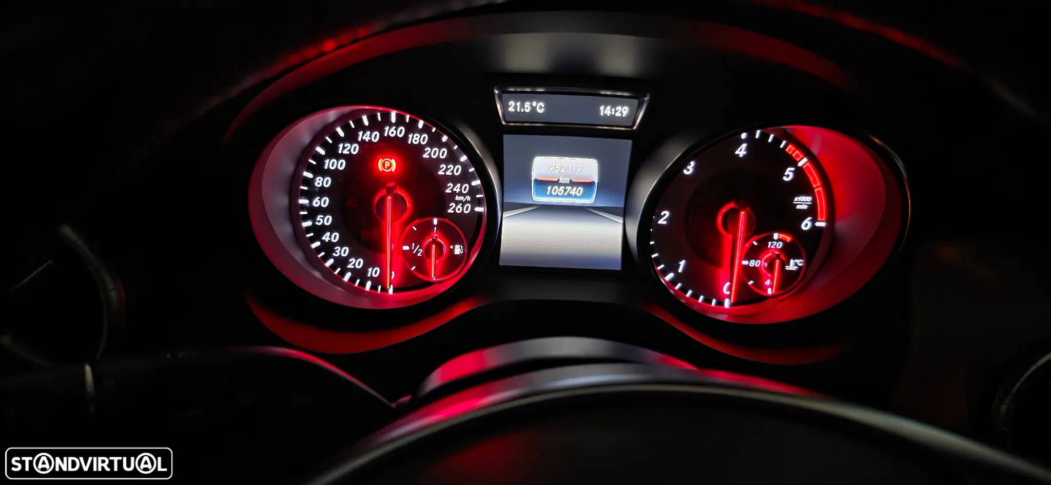 Mercedes-Benz CLA 180 d Shooting Brake AMG Line - 53