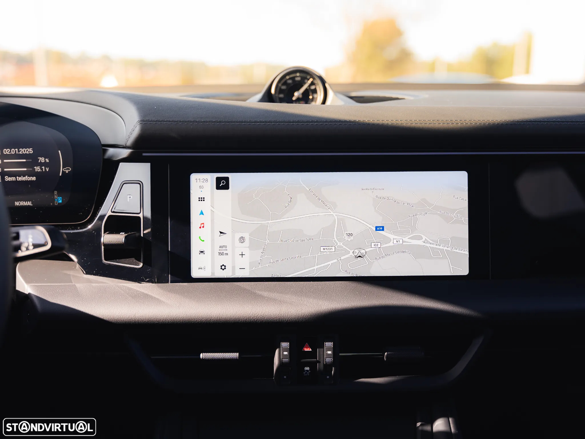 Porsche Macan Electric 4 - 28