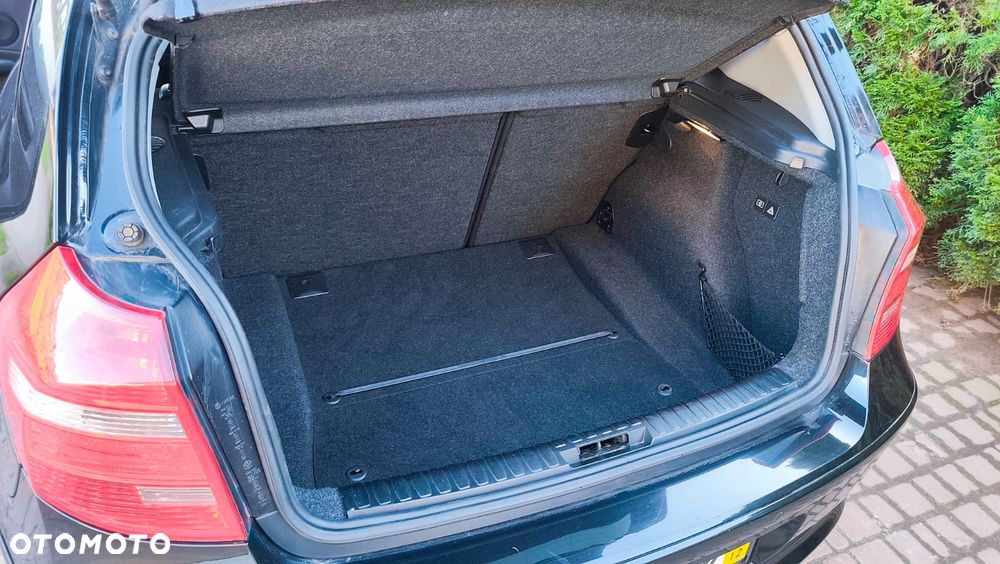 BMW Seria 1 116d DPF Edition Sport - 13