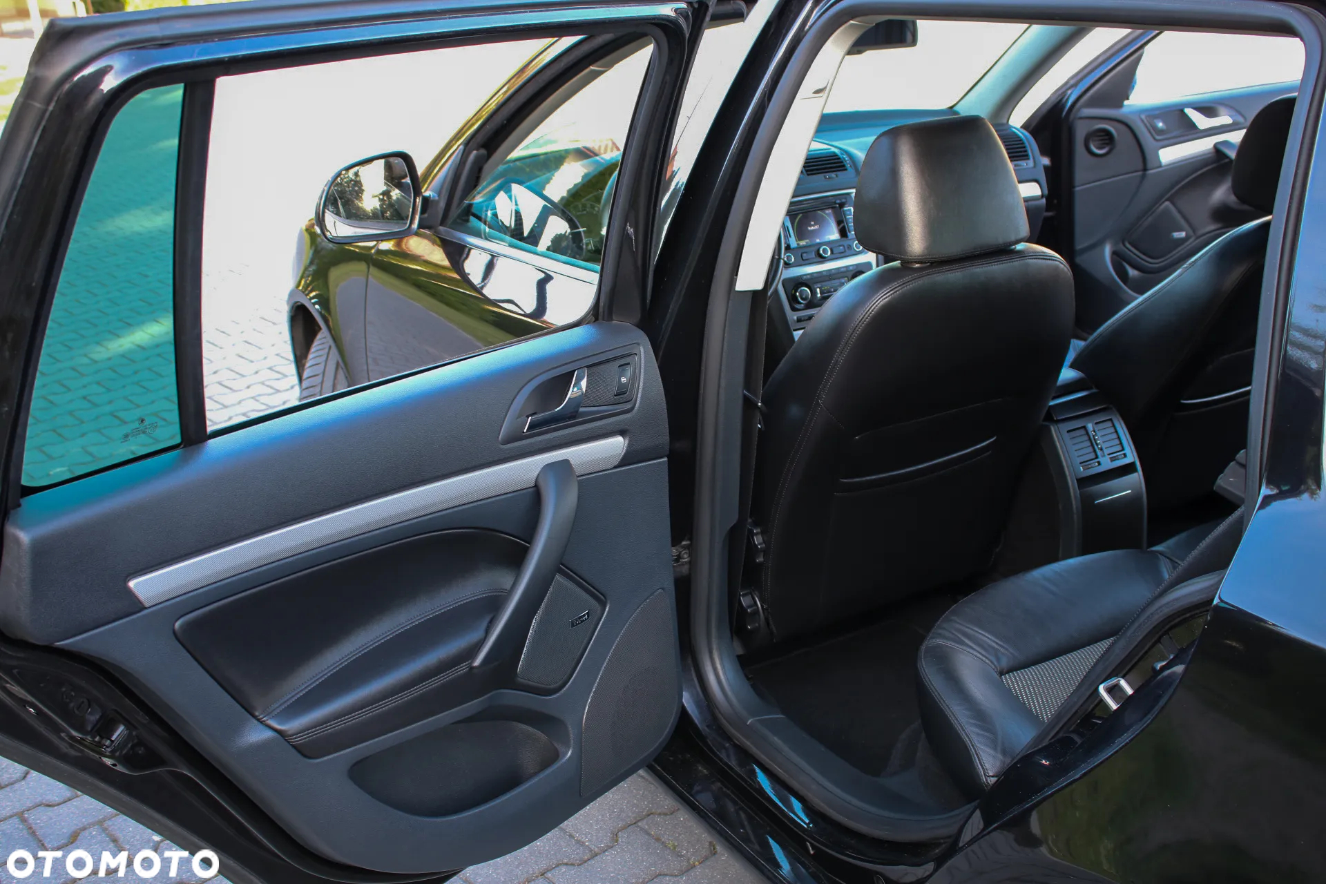 Skoda Octavia 2.0 TDI Laurin & Klement - 25