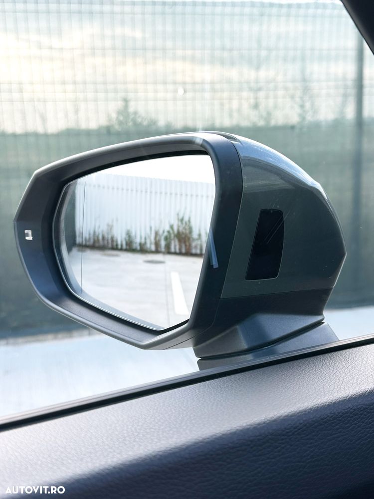 Audi Q3 40 TFSI quattro S tronic - 9