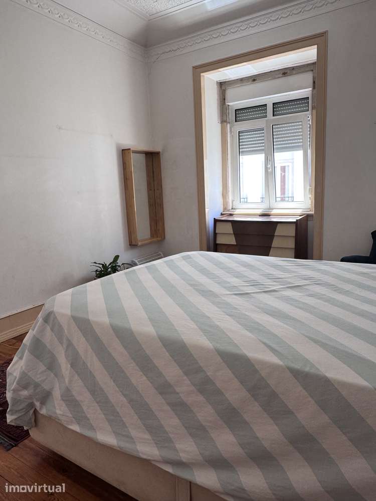Espaçoso Apartamento Familiar com Quintal Privativo em Arroios - Grande imagem: 5/45