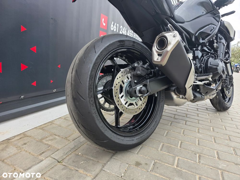 Kawasaki Z 900 - 8