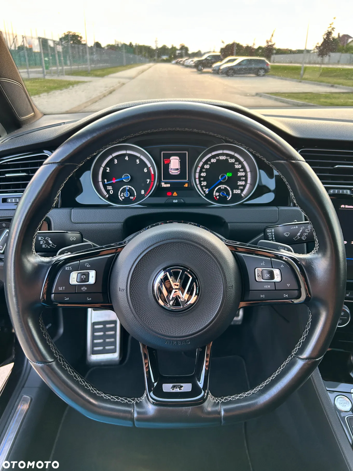 Volkswagen Golf VII 2.0 TSI BMT 4Mot R DSG - 10