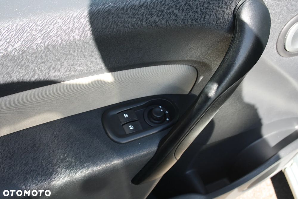 Renault Kangoo 1.6 16V 105 Happy Family - 11