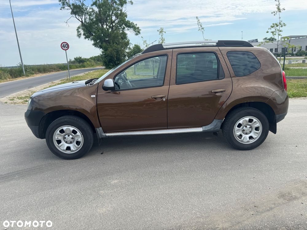 Dacia Duster 1.6 16V 105 4x2 Laureate - 4