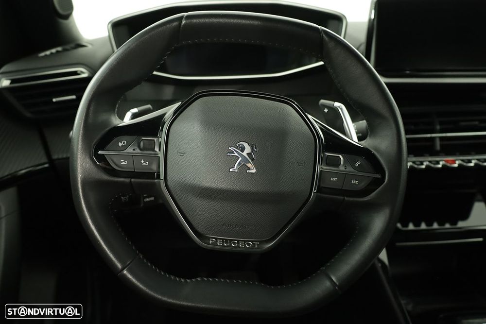 Peugeot 2008 1.2 PureTech Allure Pack EAT8 - 15