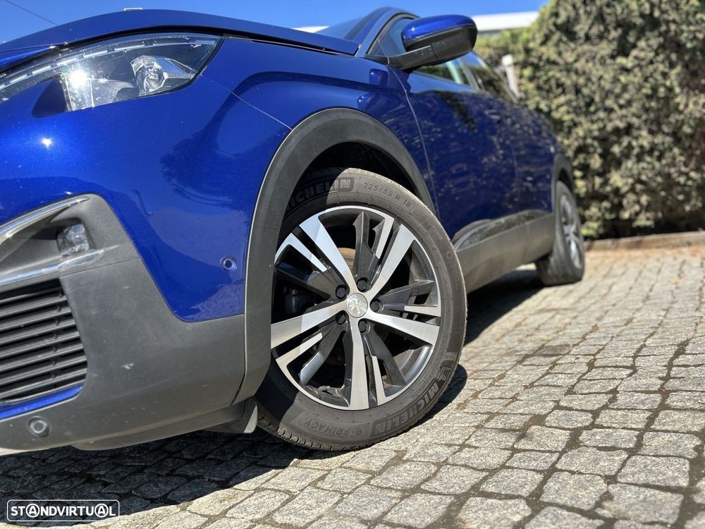 Peugeot 3008 1.2 PureTech Allure EAT8 - 20