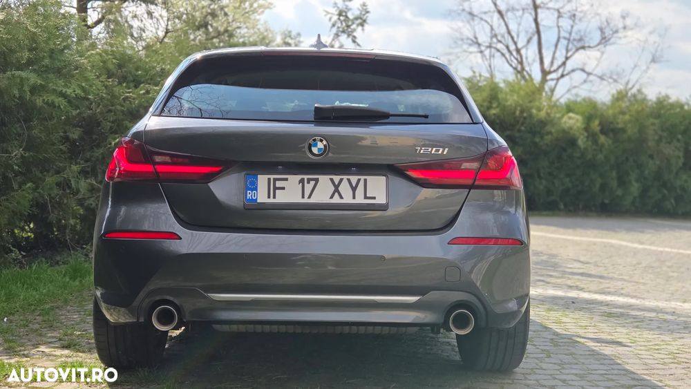 BMW Seria 1 120i Aut. Luxury Line - 4