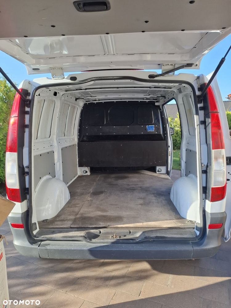 Mercedes-Benz Vito Univan 639.601 - 15