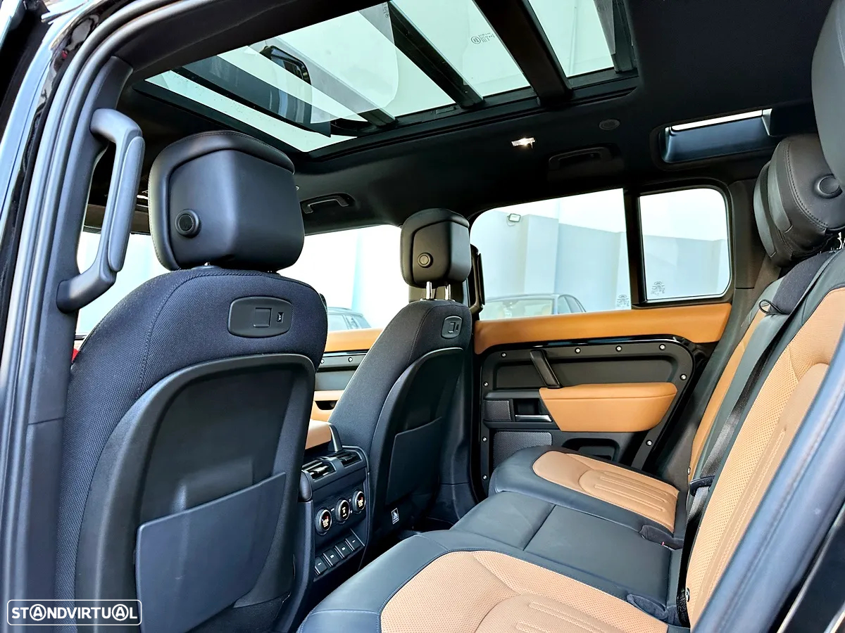 Land Rover Defender 110 P400 X - 42