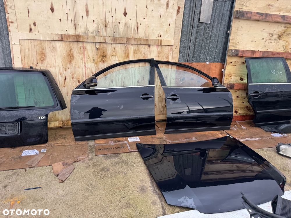 Vw Volkswagen Passat b5 FL po lifcie LC9X 2.0 diesel pas przedni belka przednia przód intercooler lampy przednie przód drzwi prawe lewe przednie tylnie tył klapa bagażnika maska - 7
