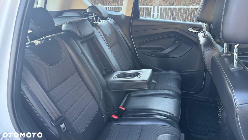 Ford Kuga 2.0 TDCi 4WD Titanium - 17