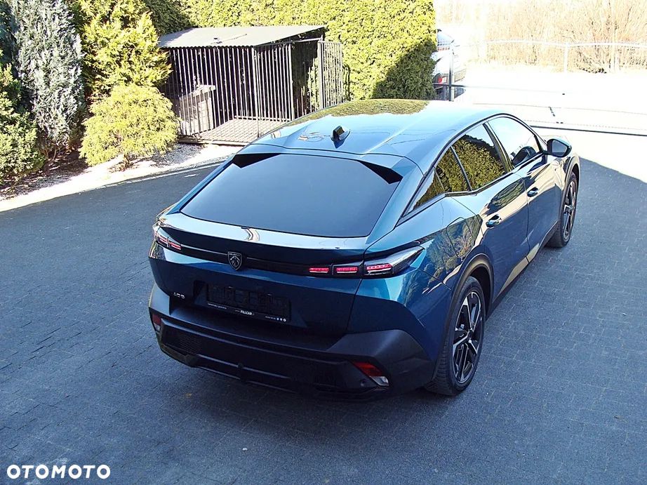 Peugeot 408 1.6 Plug-In Hybrid 225 Allure Pack EAT8 - 31