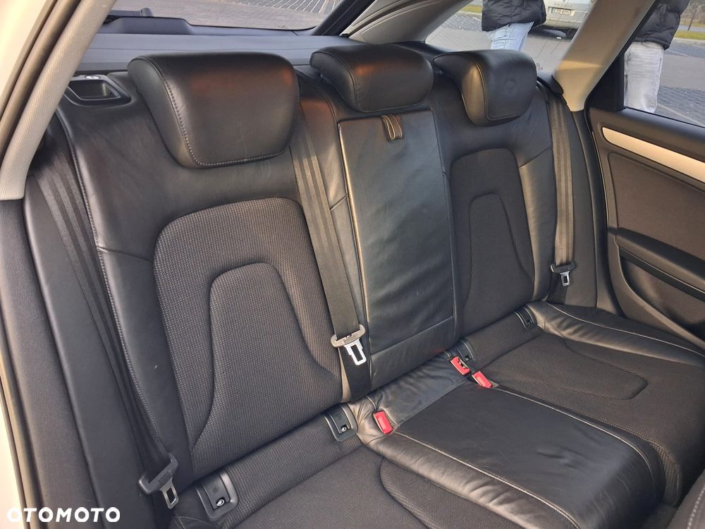 Audi A4 Avant 2.0 TDI DPF S line Sportpaket - 39