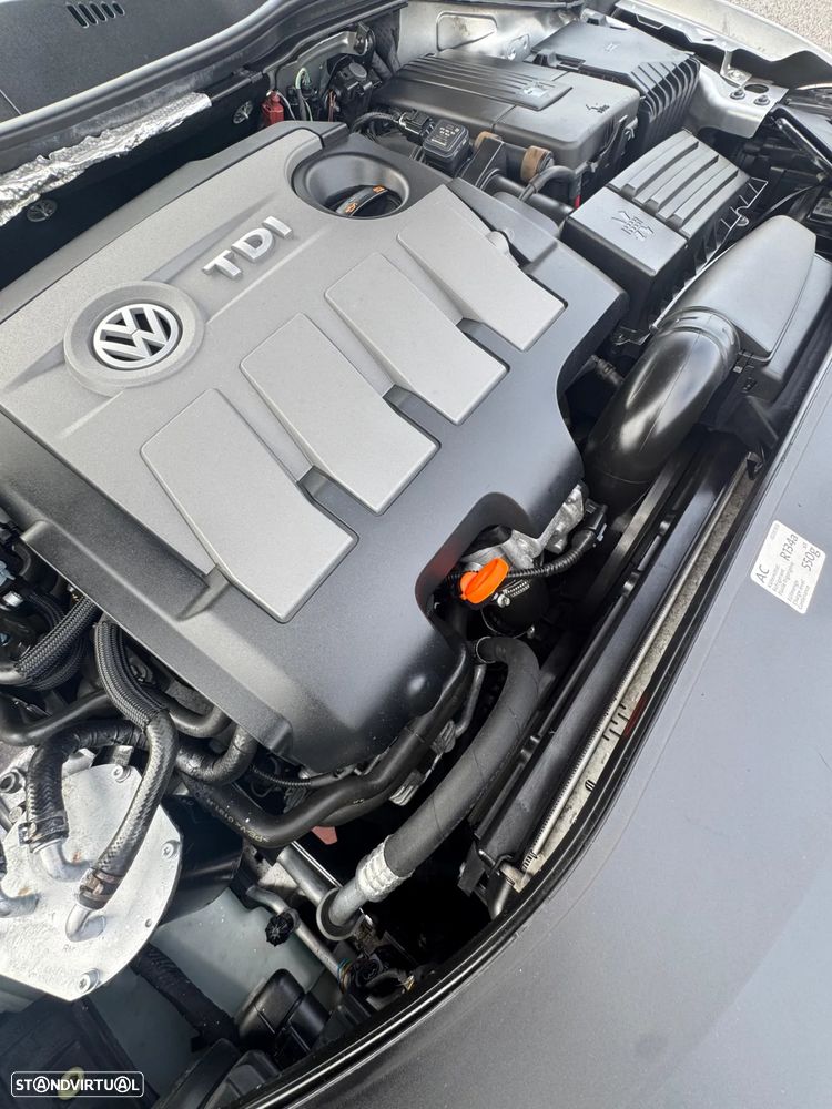 VW Passat Variant 1.6 TDI BlueMotion Business Edition - 11