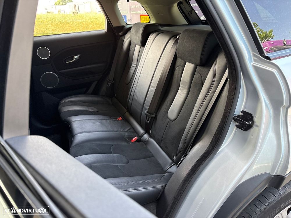 Land Rover Range Rover Evoque 2.2 TD4 Prestige Auto - 9
