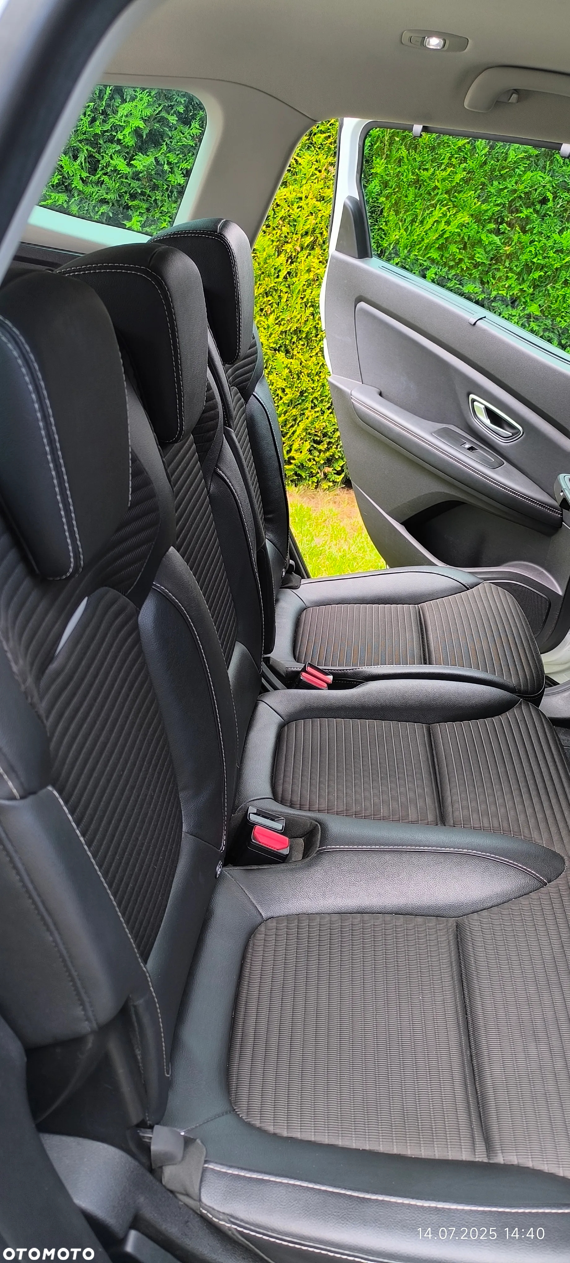 Renault Grand Scenic - 20