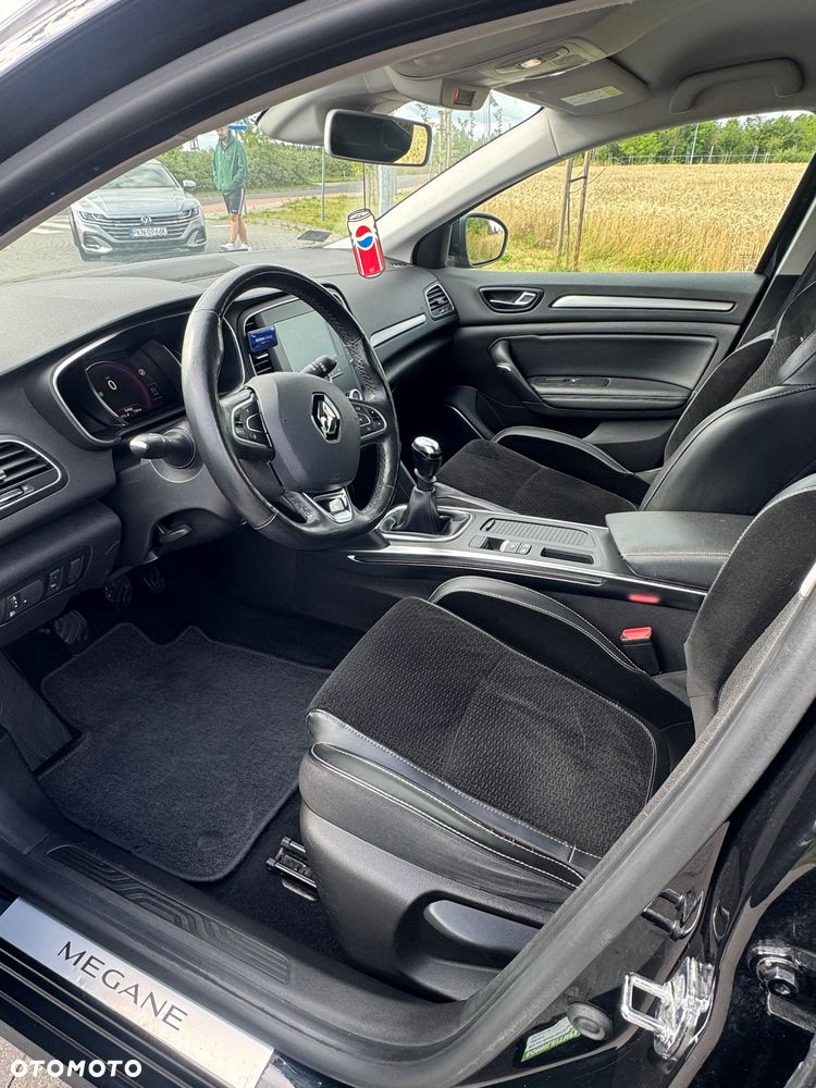 Renault Megane ENERGY TCe 100 LIFE - 5
