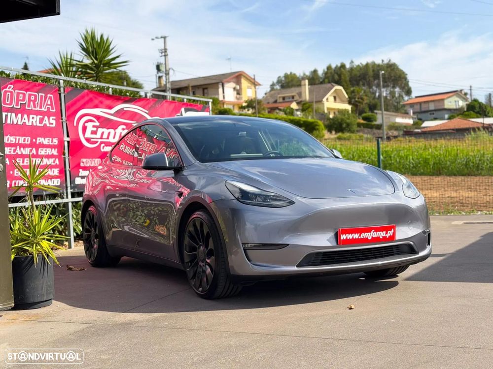 Tesla Model Y Performance Tração Integral - 13