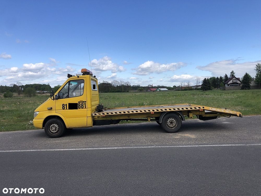 Mercedes-Benz Sprinter - 3