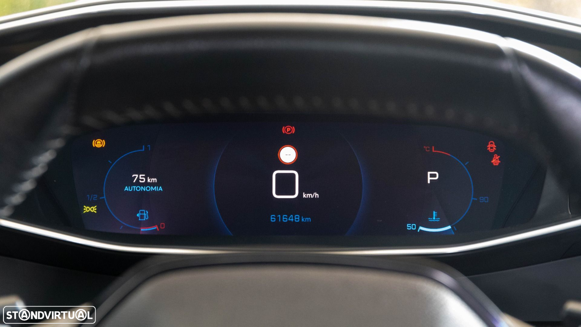 Peugeot 2008 1.2 PureTech Allure EAT8 - 6