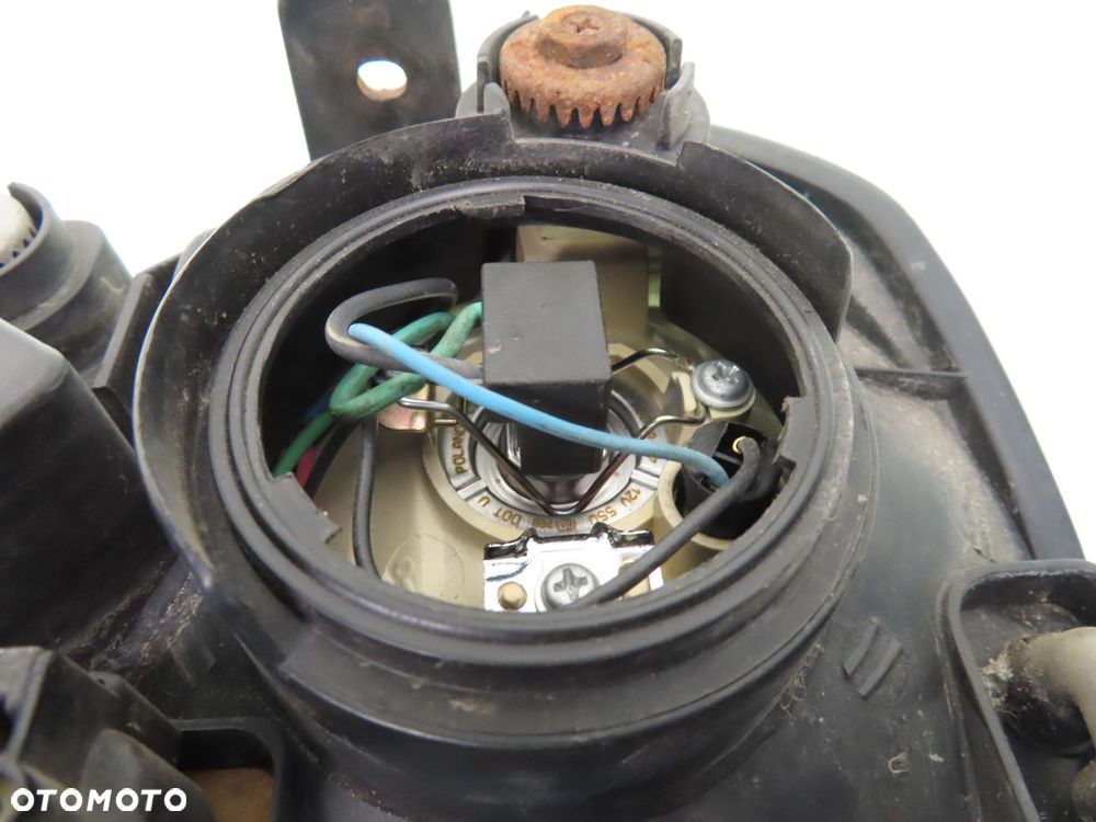 LAMPA PRAWA PRZEDNIA CHEVROLET NUBIRA - 2