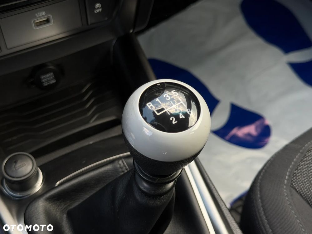 SsangYong/KGM Tivoli 1.5 T-GDI Crystal - 24