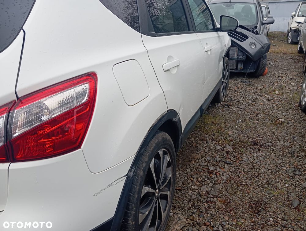 Nissan Qashqai 1.5 dCi 360 - 5